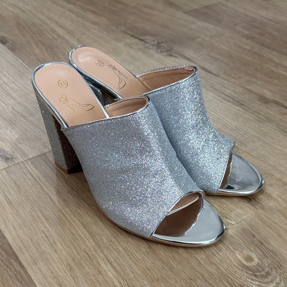 NEW Women’s Perphy Chunky Heel Glitter Mules